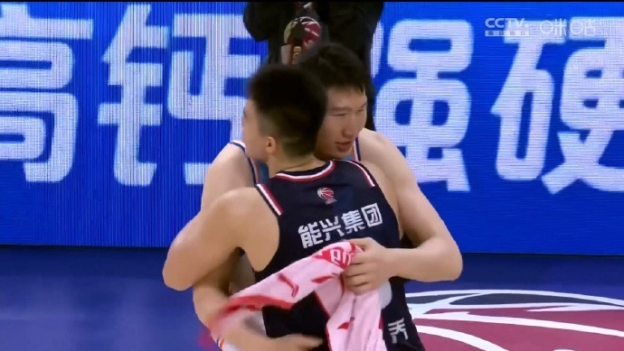 乐鱼体育中国官网-关于凭借一波广州队，欧洲杯成功绝杀，现场球迷泪目的信息