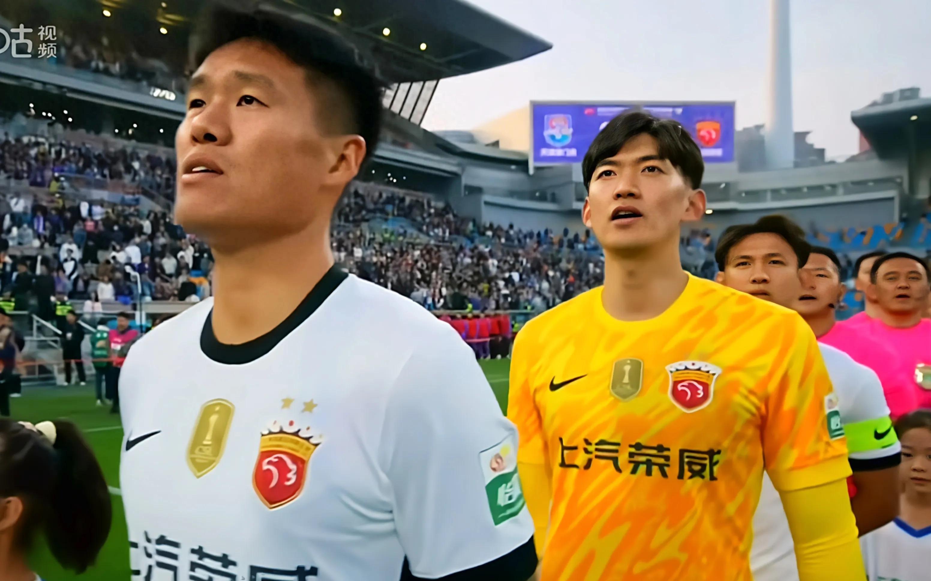 乐鱼体育下载-包含上海海港在中超中打出高光操作，被誉为观众齐声高喊的词条