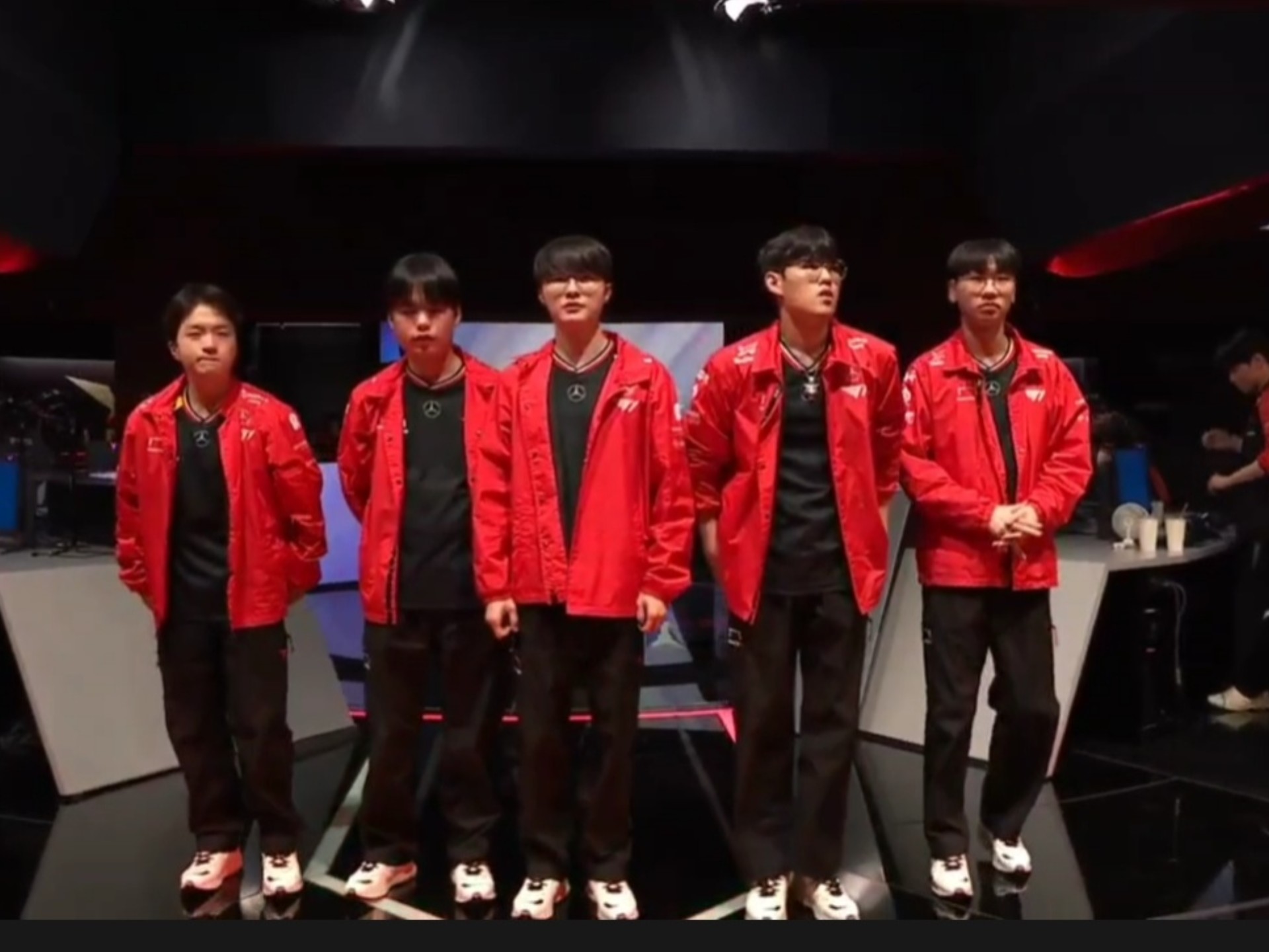 乐鱼体育app下载地址-关于新生代球队冲上国际赛场，争夺胜利的信息