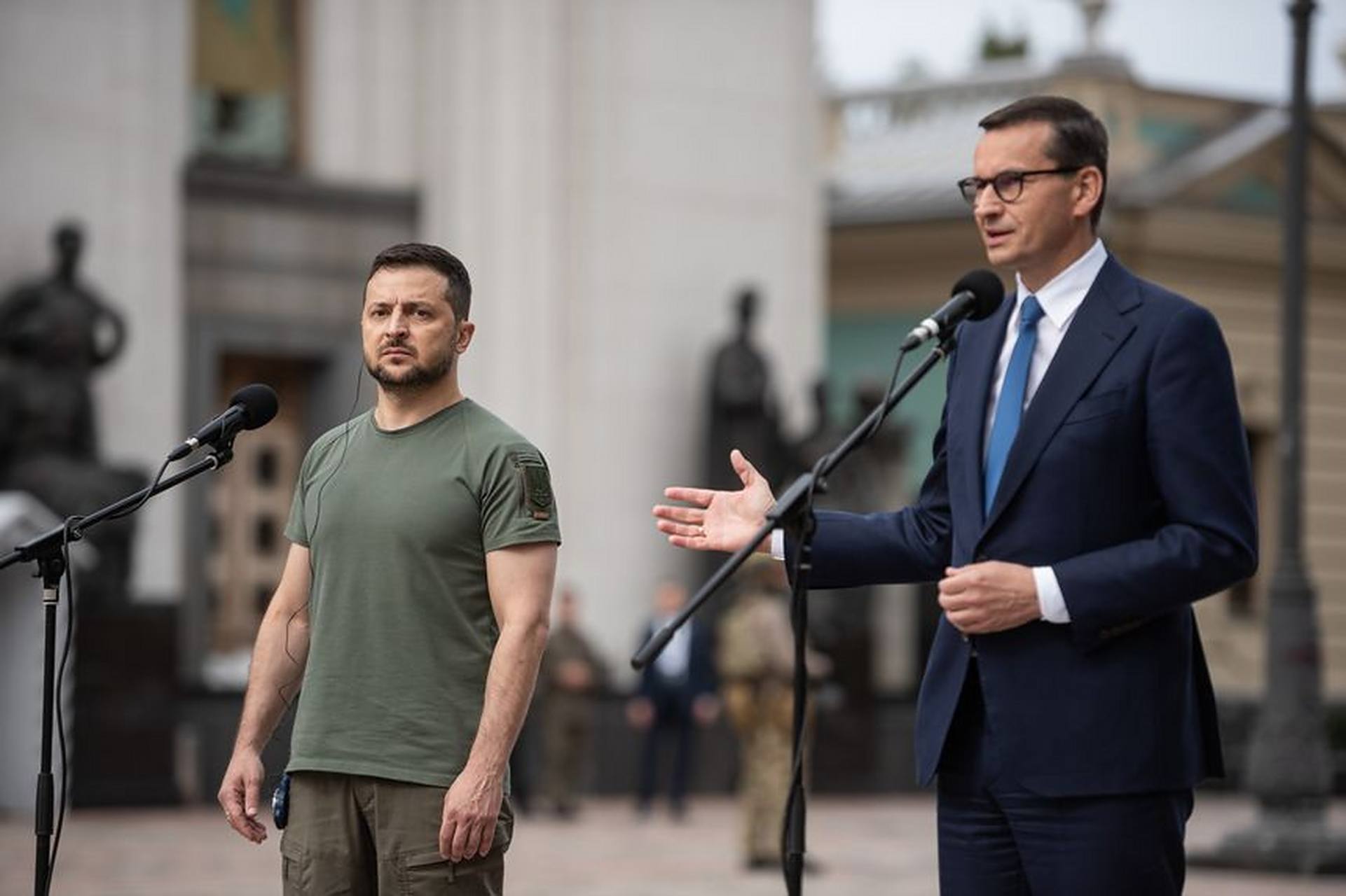 波兰战胜匈牙利,小组出线形势乐观 波兰战胜匈牙利,小组出线形势乐观