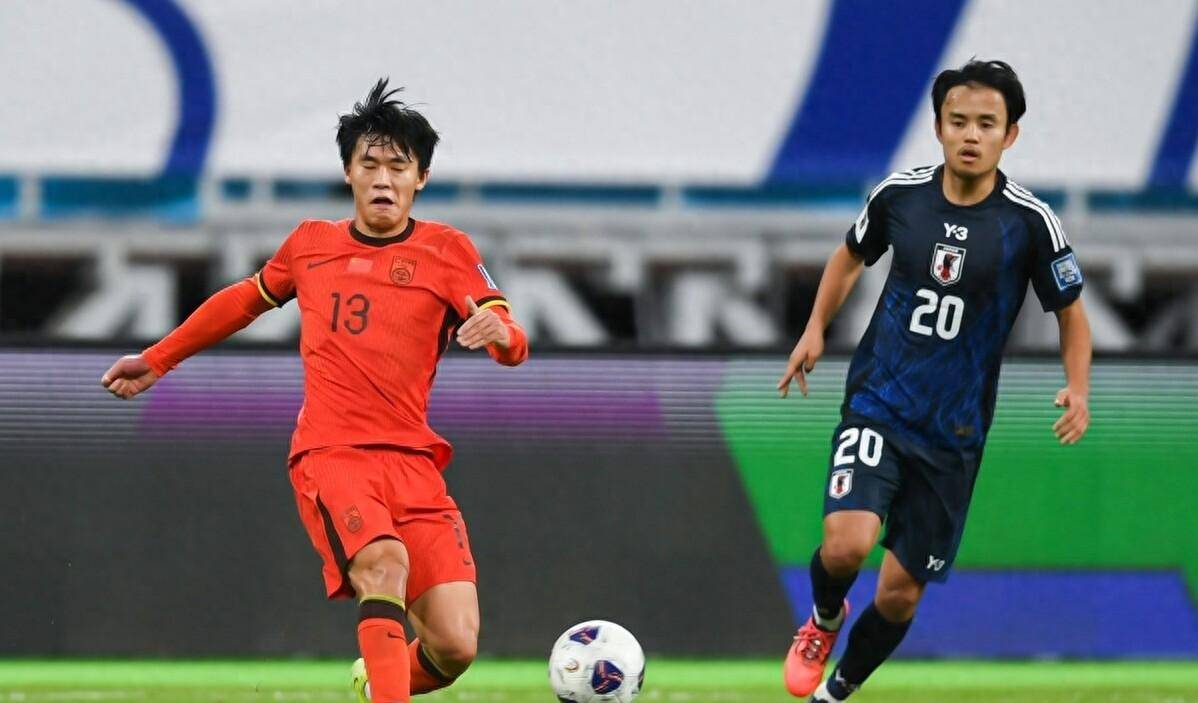 新晋球员在赛季中崭露头角，引起关注人们的简单介绍