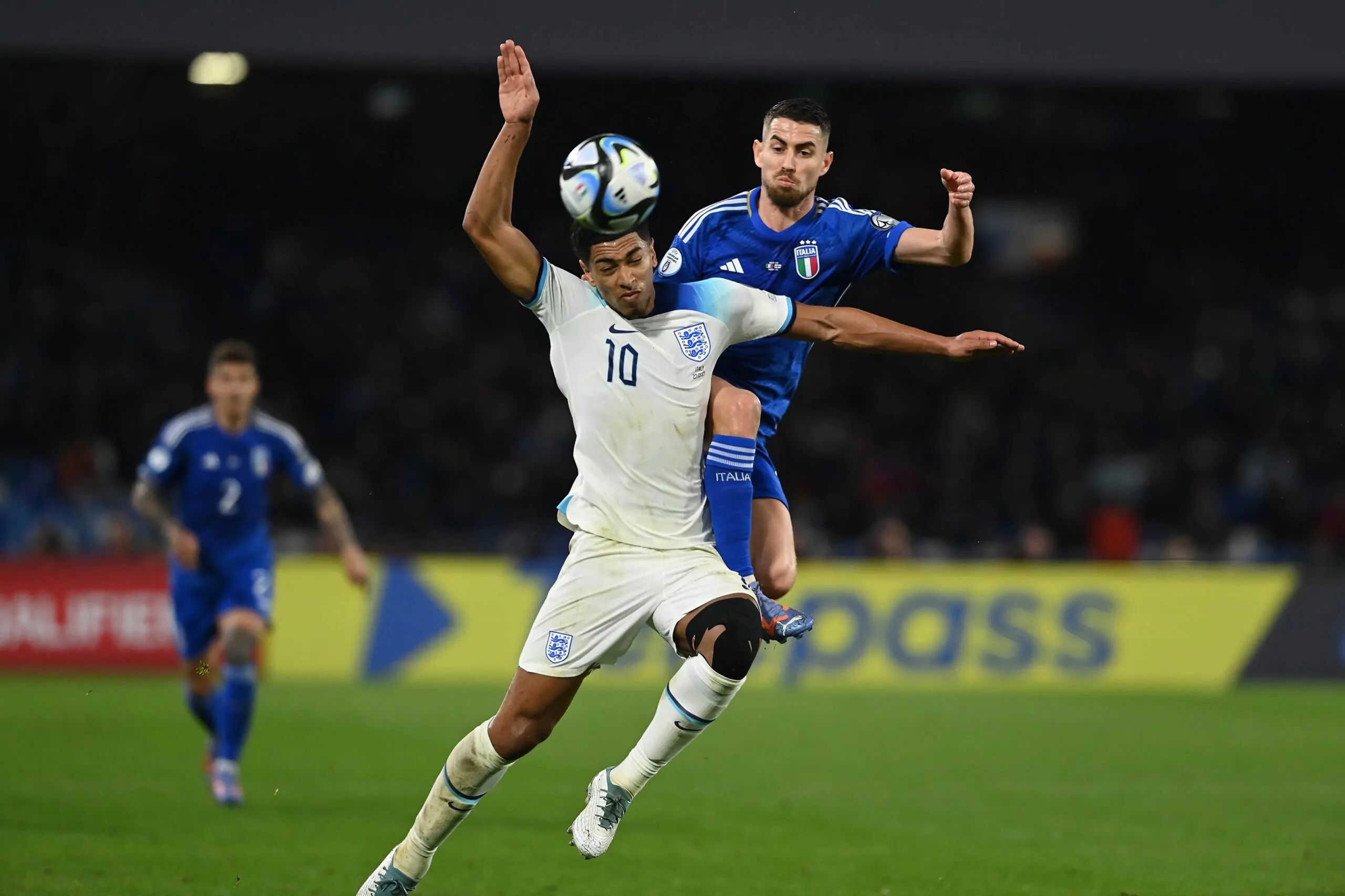 乐鱼体育app-关于意大利突围成功！晋级欧预赛强的信息