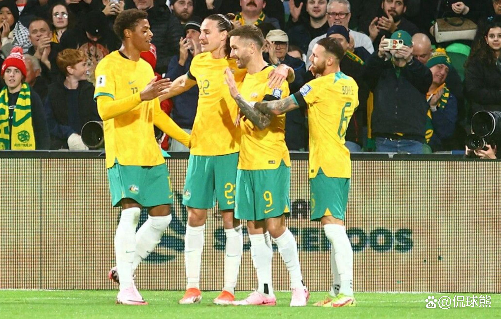 乐鱼体育登录入口-澳大利亚队在精彩比赛中击败对手取得优势