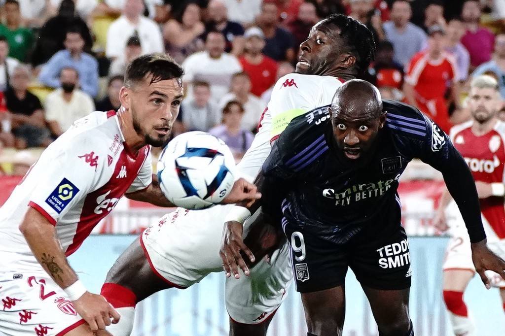 乐鱼体育亚洲官网-包含摩纳哥客场逆转，惊险击败里尔的词条