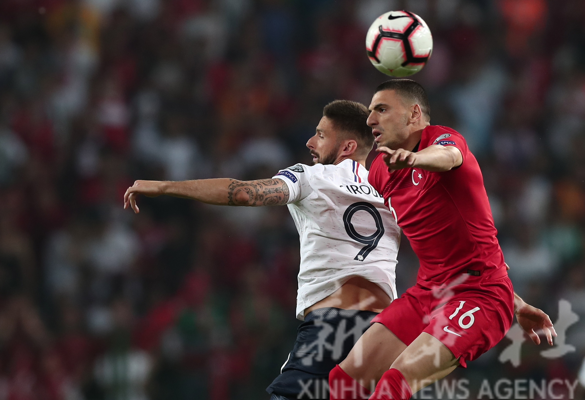 包含力挽狂澜！国家队在欧锦赛预选赛中打下强敌的词条