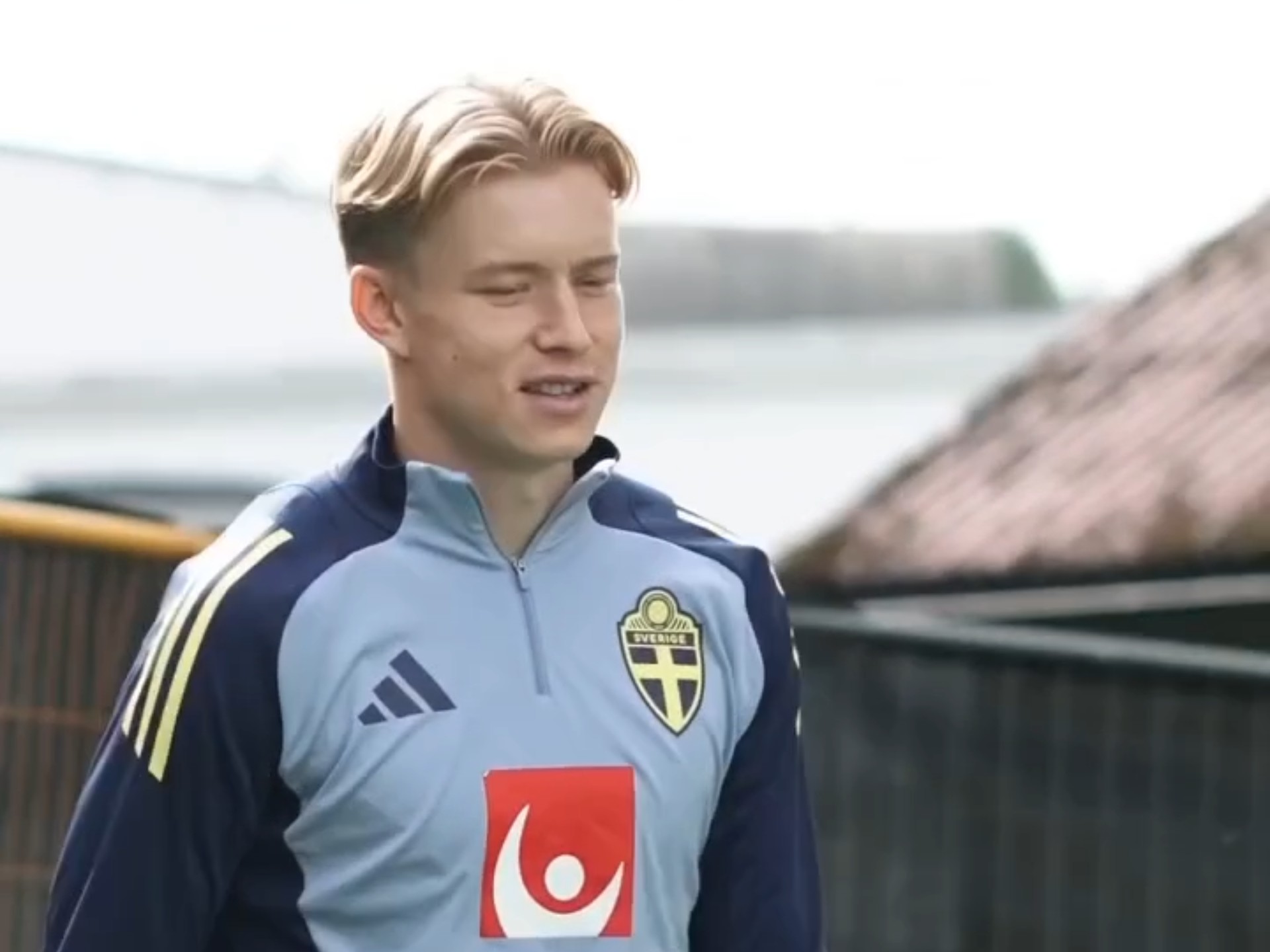 乐鱼体育下载-瑞典国家队备战，与摩洛哥队交锋