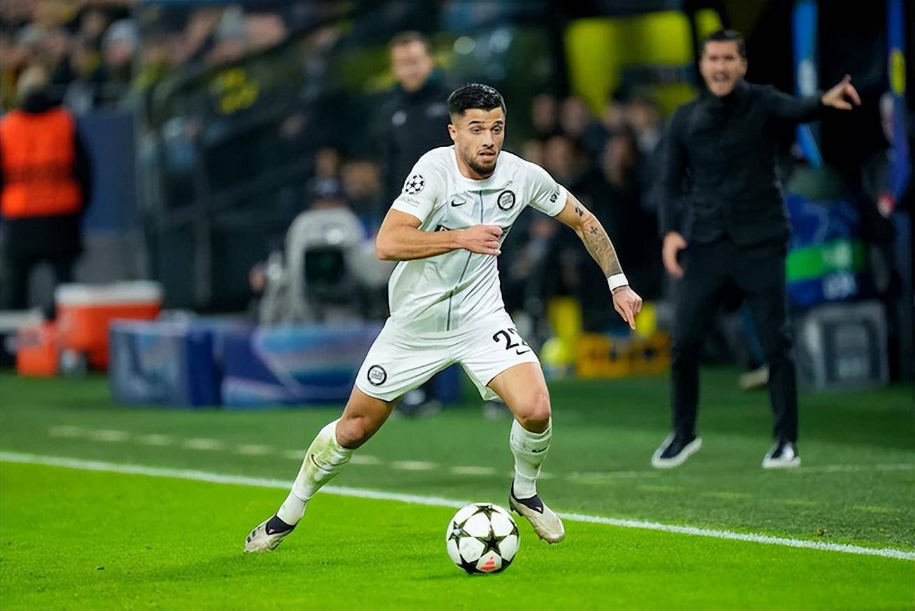 多特蒙德在关键时刻逆转比赛获胜