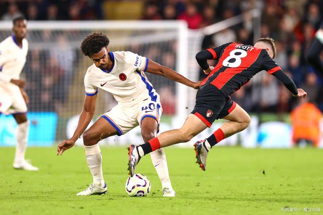 包含伯恩茅斯遭逆转负于升班马，降级危机四伏的词条