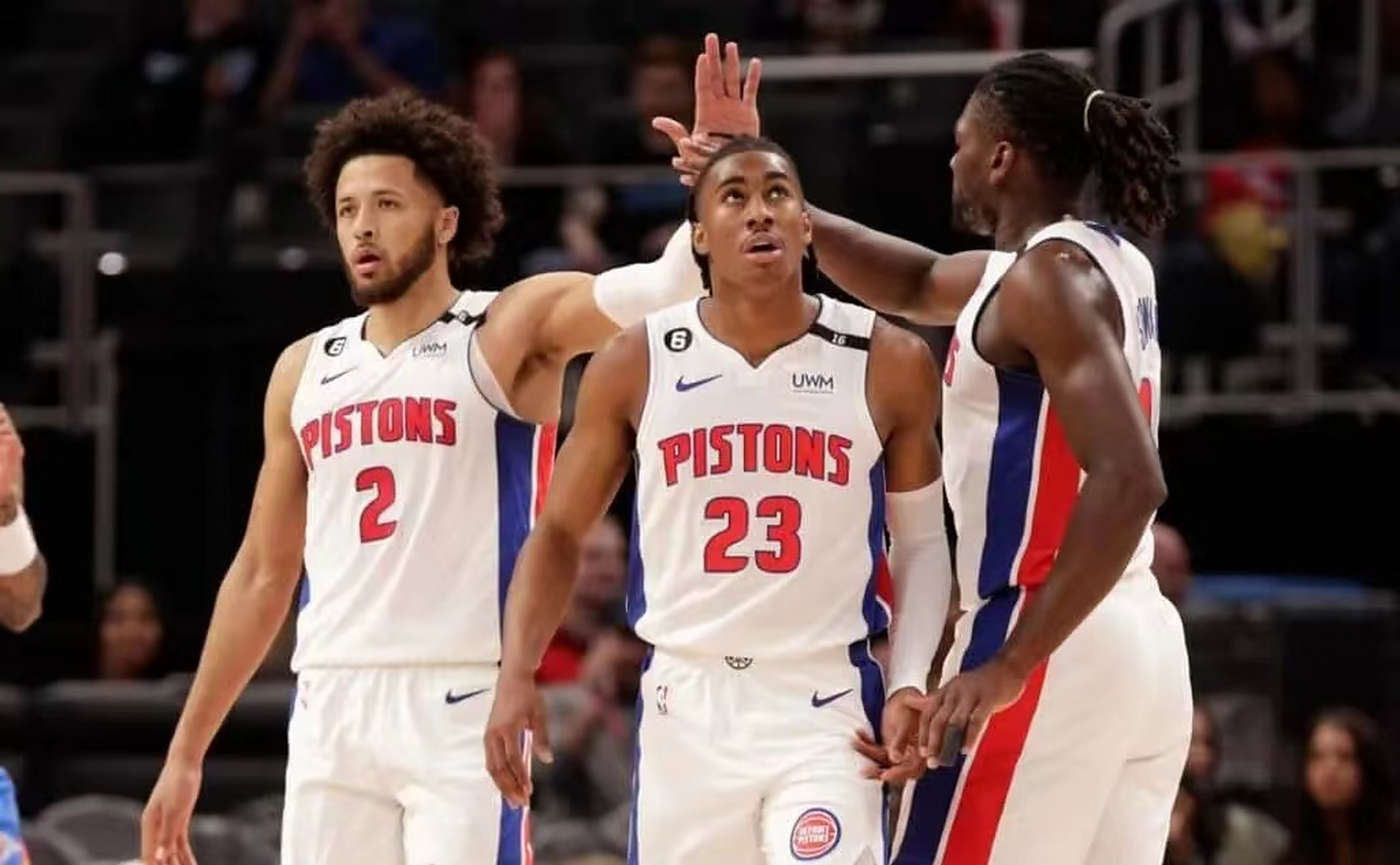 乐鱼体育在线登录-赛场风云再起，焦点火热洗礼